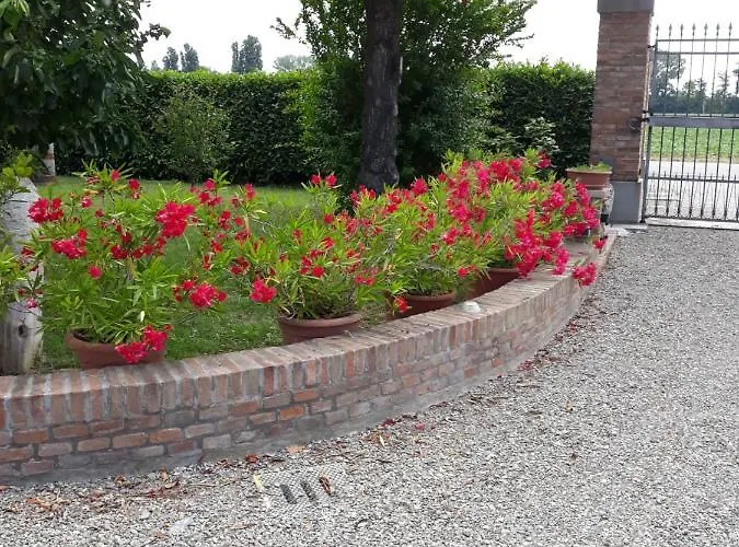 Al Sit Ed Marino Bed and Breakfast 3*